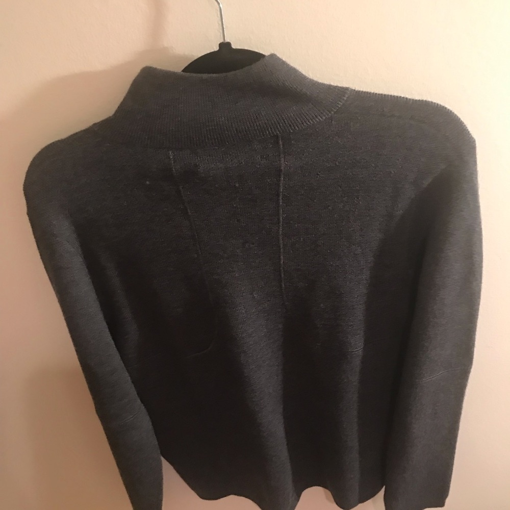 Vineyard Vines Sweater NWT - Picture 8 of 8